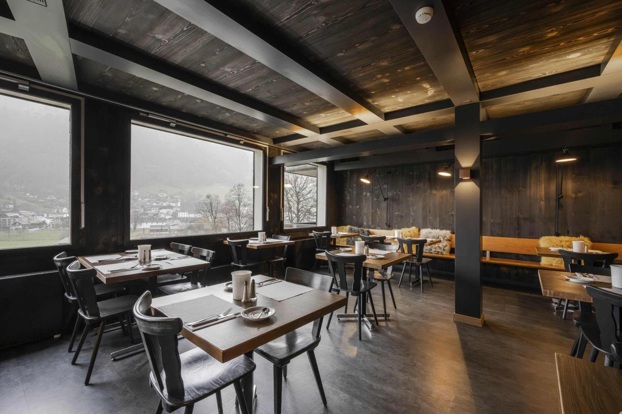 Hotel Restaurant Baenklialp เอนเกลเบิร์ก ภายนอก รูปภาพ