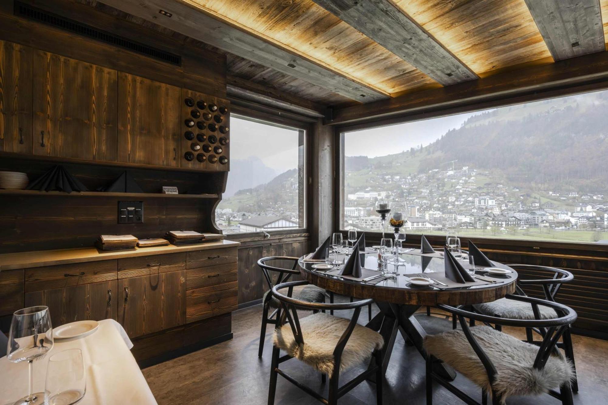 Hotel Restaurant Baenklialp เอนเกลเบิร์ก ภายนอก รูปภาพ